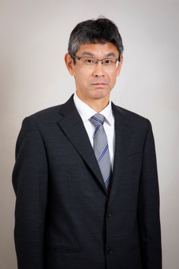 小林　英了　弁護士